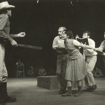 Photograph of the production, "El paraíso recobrado"