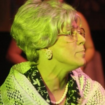 Photographs of the theatrical production, Viejas, vírgenes y putas (Miami, 2015)