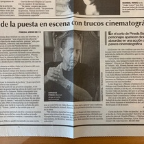 Newspaper clipping de Virgilio Piñera "Aire frío" en la pantalla