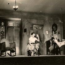 Photographs of the Production, "Contigo pan y cebolla".