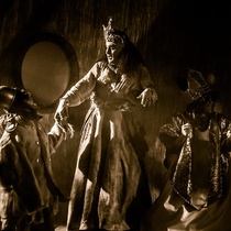 Photographs of the production, "La orgía"