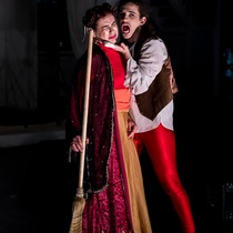 Photographs of the production, "Los cuentos de Canterbury"