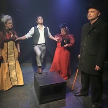 Photographs of the theatrical production, La profesión de la Sra. Warren (Miami, 2015)