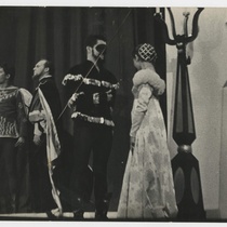 Photographs of the production, "Romeo y Jullieta"