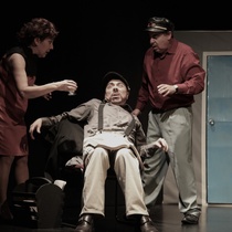 Photograph of the production, Perdidos en el espaZio