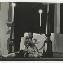 Photographs of the production, "Romeo y Jullieta"