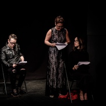 Photograph of the Reading, "Ifigenia Inmóvil"