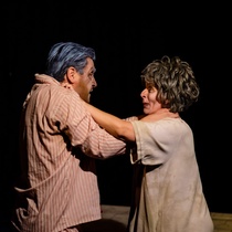 Photographs of rehearsal for the theatrical production, Dos viejos pánicos