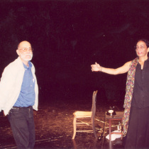 Photograph of the theatrical production, Las penas saben nadar (Miami)