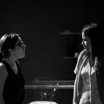 Photographs of rehearsal for the theatrical production, Un mundo de cristal