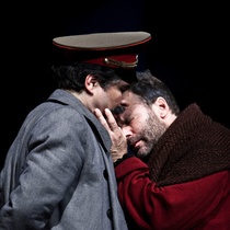 Photographs of a rehearsal for the theatrical production, Cartas de amor a Stalin