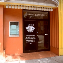 Teatro 8 - Entrance