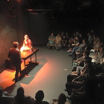 Photographs of the theatrical production, La profesión de la Sra. Warren (Miami, 2015)