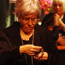 Photographs of the theatrical production, Viejas, vírgenes y putas (Miami, 2015)