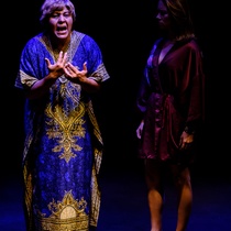 Photographs of the production, "La tectónica de los sentimientos"