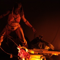 Photograph of the production, "Rapsodia para el mulo"