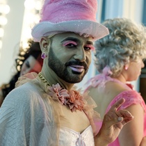 Photographs of rehearsal for the theatrical production, Tres magníficas putas