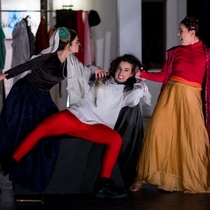 Photographs of the production, "Los cuentos de Canterbury"