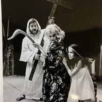 Photographs of the production, La cándida Eréndira