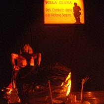 Photograph of the production, "Rapsodia para el mulo"