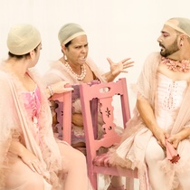 Photographs of rehearsal for the theatrical production, Tres magníficas putas