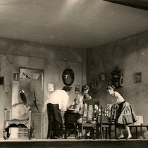 Photographs of the Production, "Contigo pan y cebolla".