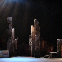 Photograph of stage design for the theatrical production, Los siete contra Tebas