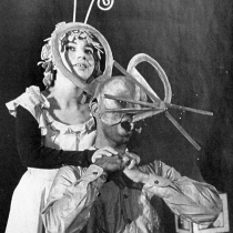 Photograph of the theatrical production, La Cucarachita Martina y el Ratoncito Pérez