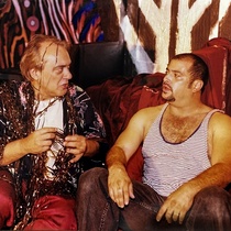 Photographs of the production, Alto riesgo