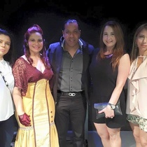 Photographs of the theatrical production, La profesión de la Sra. Warren (Miami, 2015)