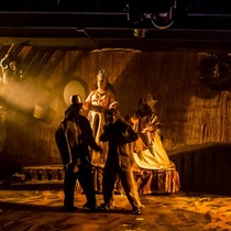 Photographs of the production, "La orgía"