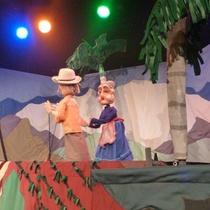 Photograph of the theatrical production, Romance en Charco Seco