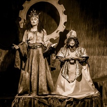 Photographs of the production, "La orgía"