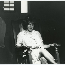 Teresa María Rojas (Luz Marina) and Zobeida Castellanos (Ana), in "Aire frío"