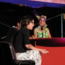 Sahily Tamayo, Mariela Brito (Chela), in the performance, "Mesa Redonda Performativa"