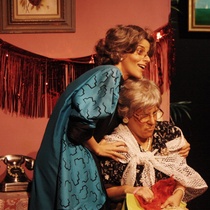 Photographs of the theatrical production, Viejas, vírgenes y putas (Miami, 2015)