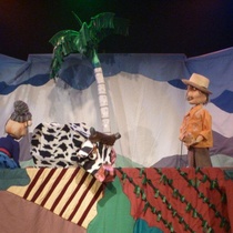 Photograph of the theatrical production, Romance en Charco Seco