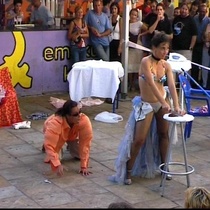 Photograph of the performance, "Hasta aquí Felina"