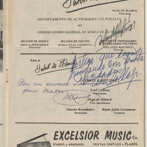 Autographed program for the production, "El cuarto lleno de rosas"