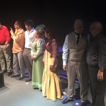 Photographs of the theatrical production, La profesión de la Sra. Warren (Miami, 2015)