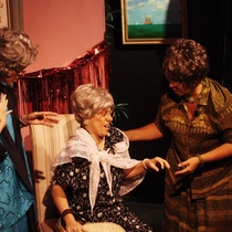 Photographs of the theatrical production, Viejas, vírgenes y putas (Miami, 2015)