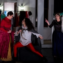 Photographs of the production, "Los cuentos de Canterbury"