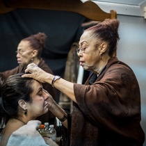 Photographs of the production, "La noche de las tríbadas".