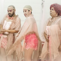 Photographs of rehearsal for the theatrical production, Tres magníficas putas