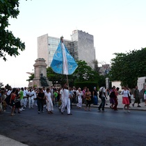 Photograph of the procession, "A la eterna memoria"