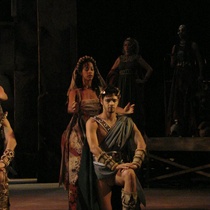 Photographs of the Production, "Los siete contra Tebas"