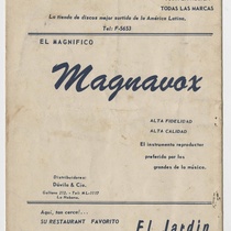 Autographed program for the production, "El cuarto lleno de rosas"