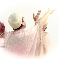 Photographs of rehearsal for the theatrical production, Tres magníficas putas