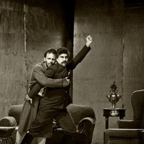 Photographs of rehearsal for the theatrical production, Cartas de amor a Stalin