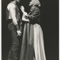 Photograph of the production, "Bodas de sangre"